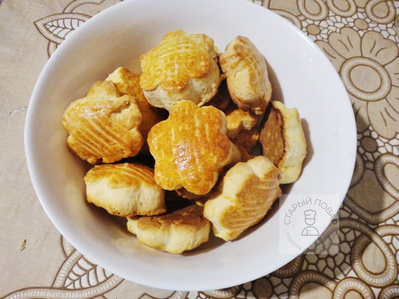 Готовые молочные коржики