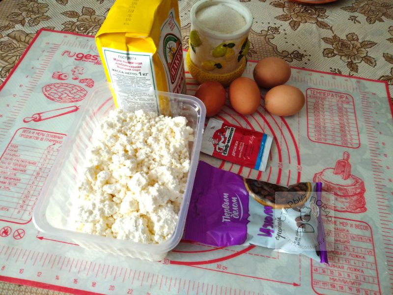 Ингредиенты для пирожков с творогом