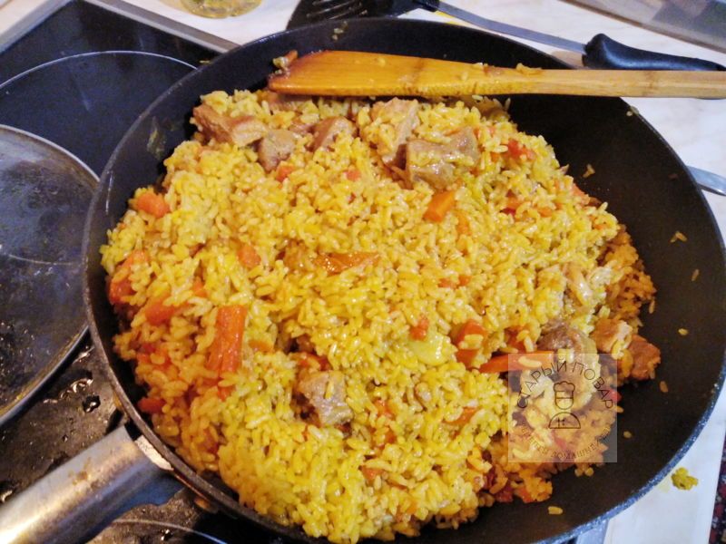 Плов на сковороде