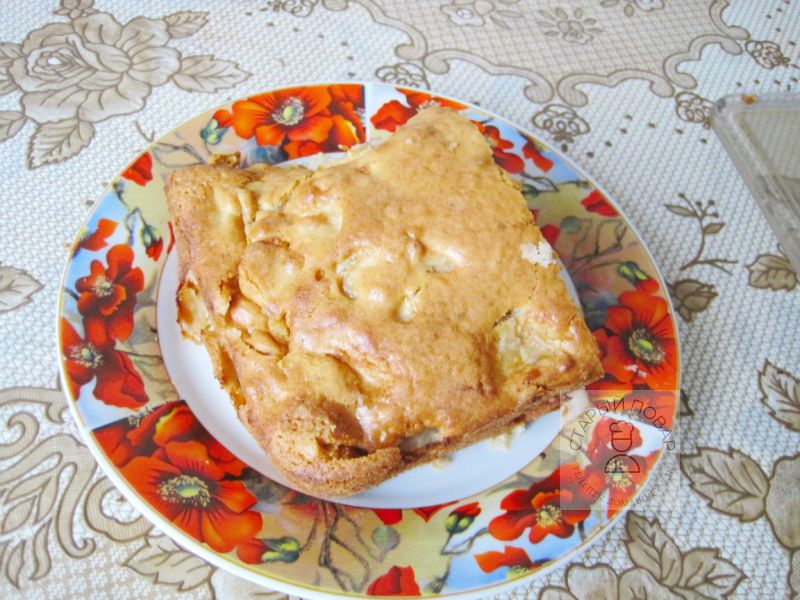 Пирог с яблоками