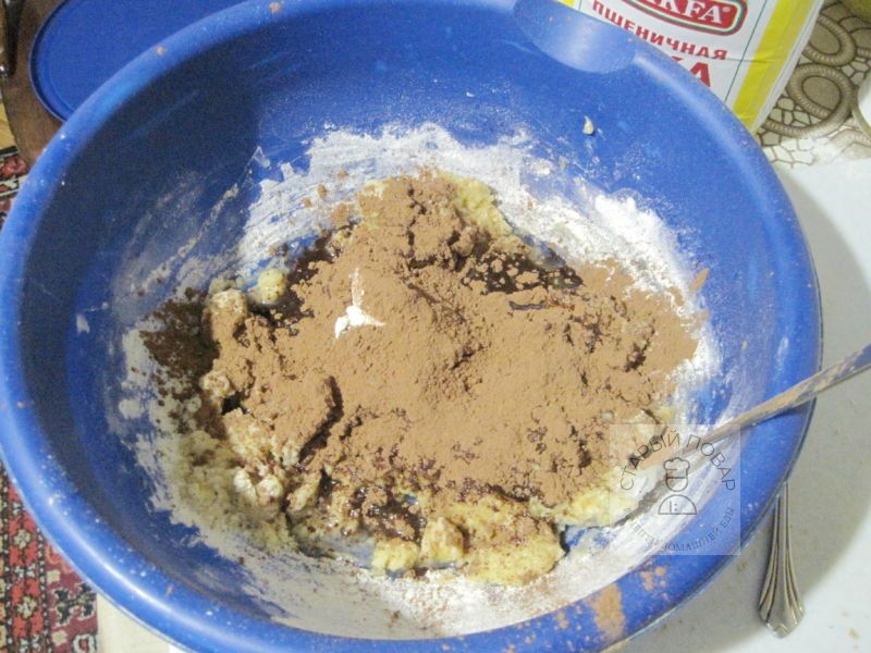 Добавляем какао-порошок
