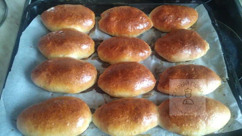 Пирожки с яблоками в духовке